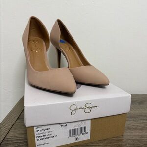 Jessica Simpson Nude Pink Heels